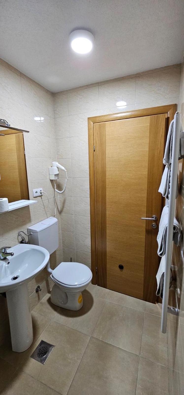 Apartmani Vesto Banja Luka Exterior foto