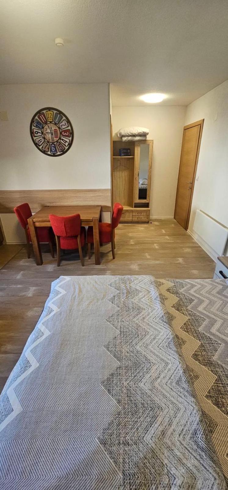 Apartmani Vesto Banja Luka Exterior foto